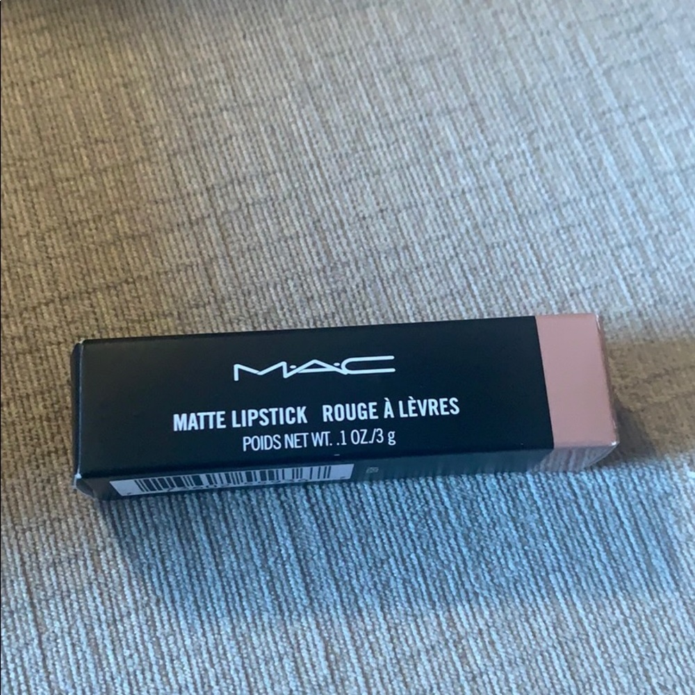 MAC Matte lipstick